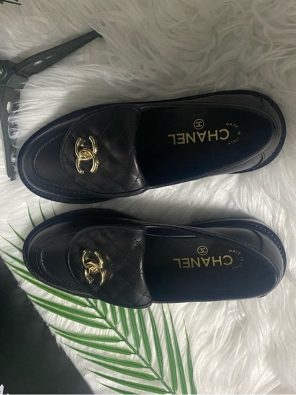 ℒChanel women's leather loafers